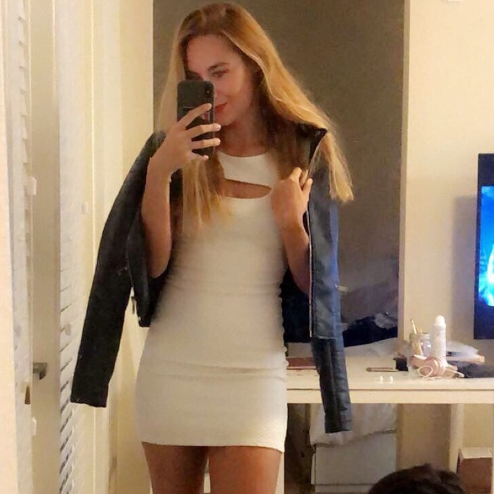 White bodycon dress - Picture 1 of 1